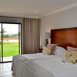 Superior Zimmer mit Kingsize-Bett